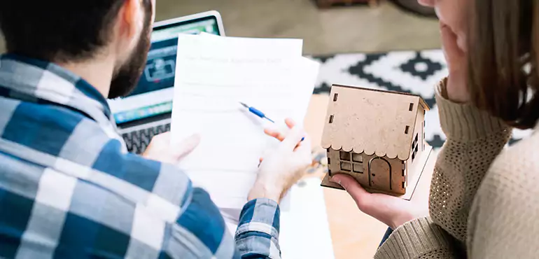 Get Professional Assistance with Assignment of Lease from Seller to Buyer in Mobile, AL