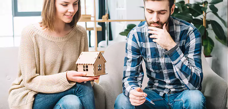 Why Homeowners Trust Mobile Home Buyers to Sell House With Liens in Mobile